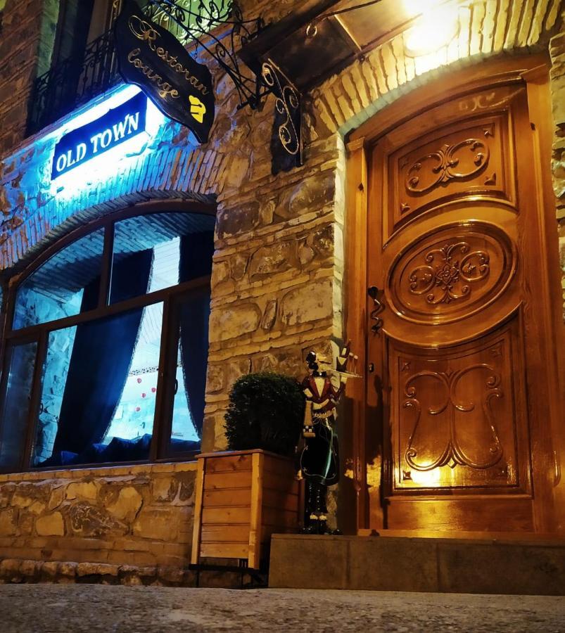 Old Town Sheki Hotel ภายนอก รูปภาพ